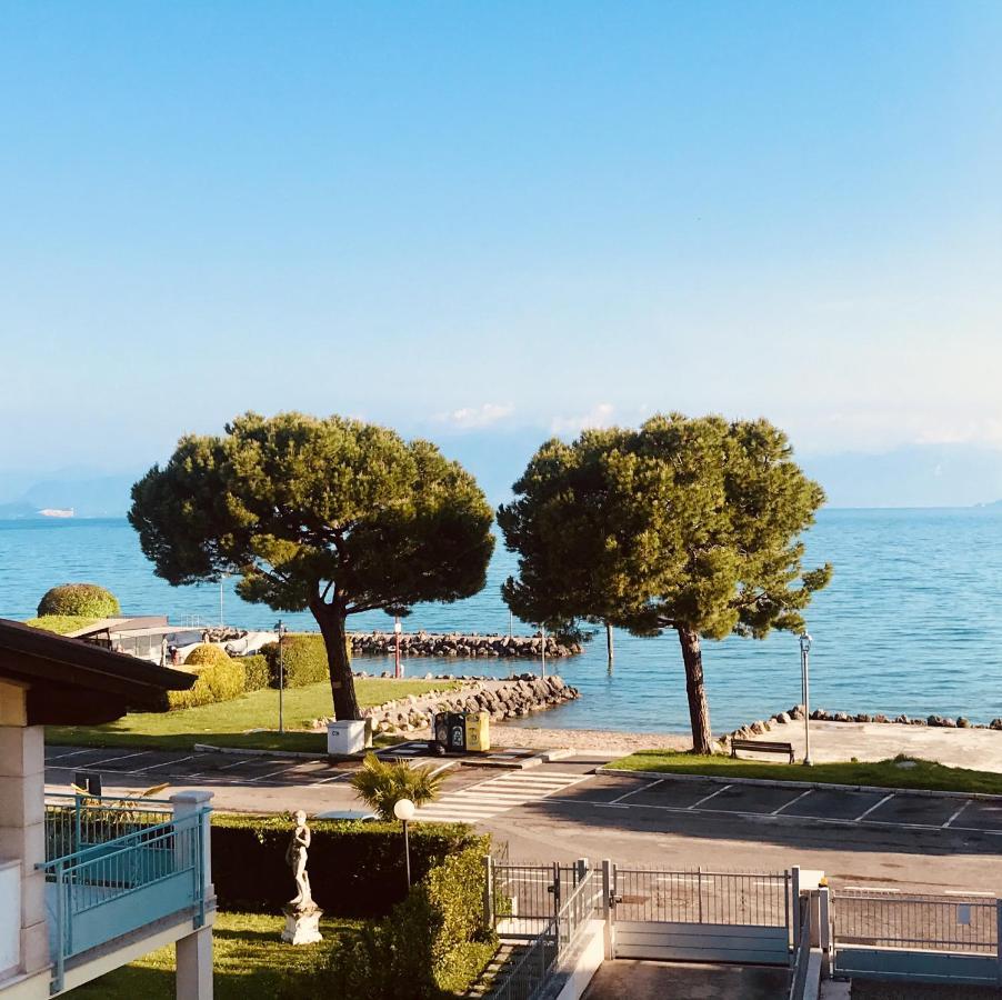 Casa Caterina Lake View Holidays Apartments Peschiera del Garda Dış mekan fotoğraf