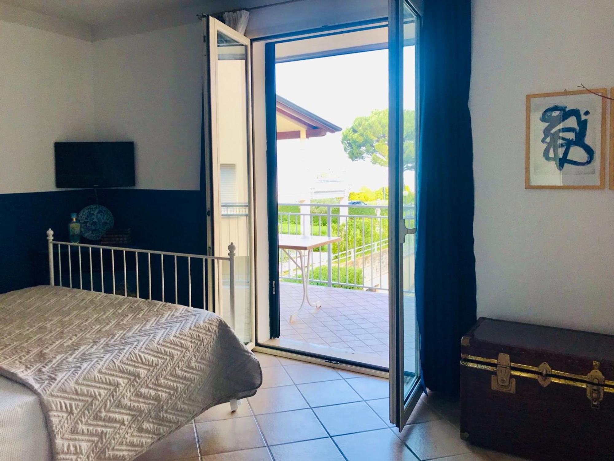 Casa Caterina Lake View Holidays Apartments Peschiera del Garda Oda fotoğraf